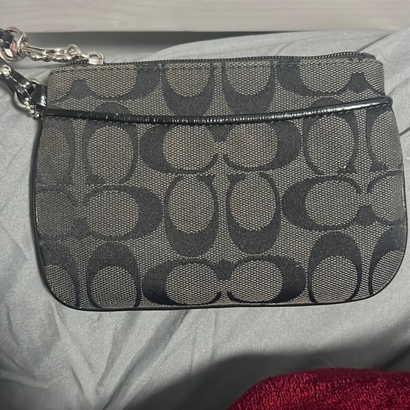 Black coach wristlet - Picture 1 of 3